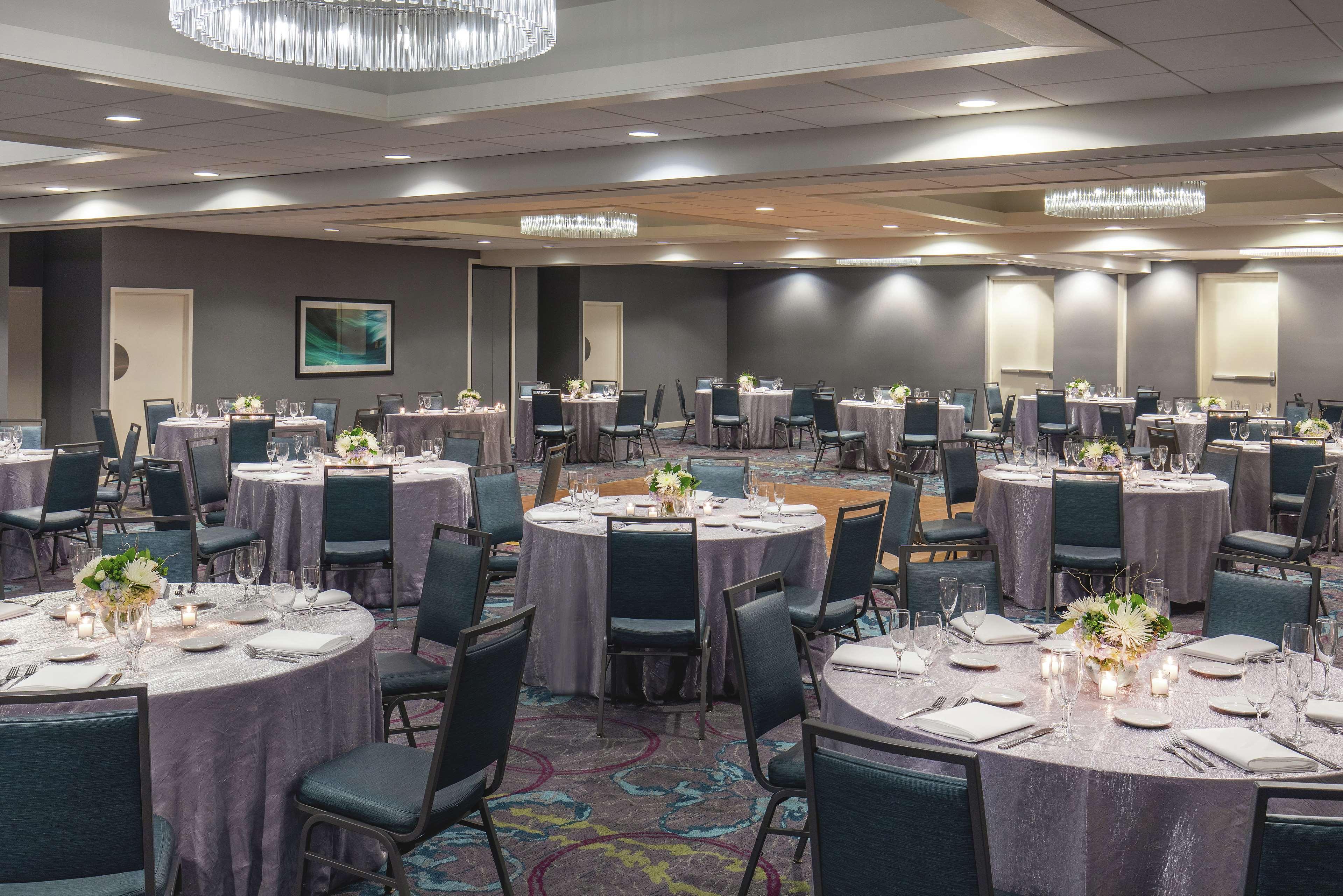 מלון Doubletree By Hilton קולומביה מראה חיצוני תמונה