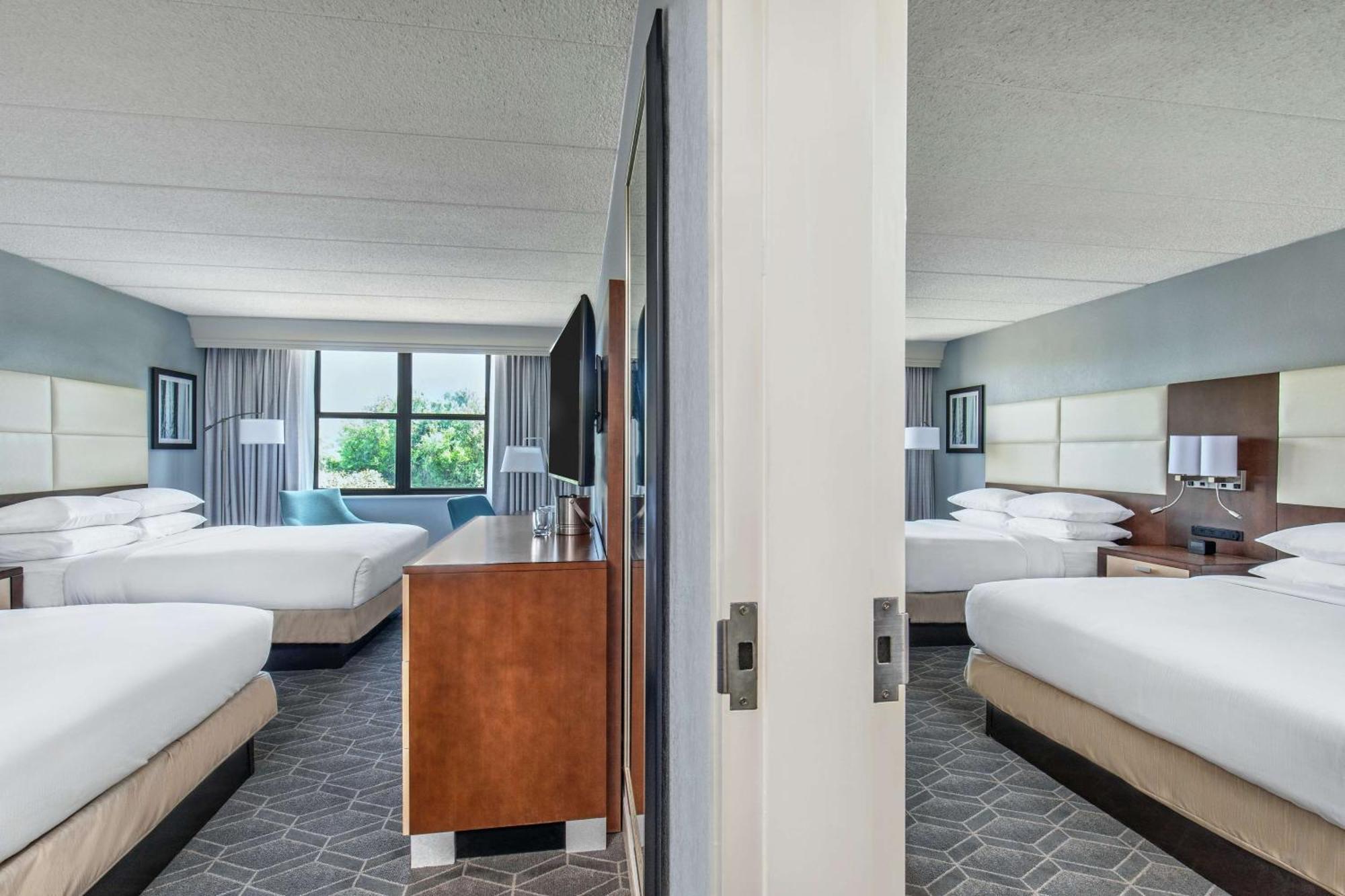 מלון Doubletree By Hilton קולומביה מראה חיצוני תמונה