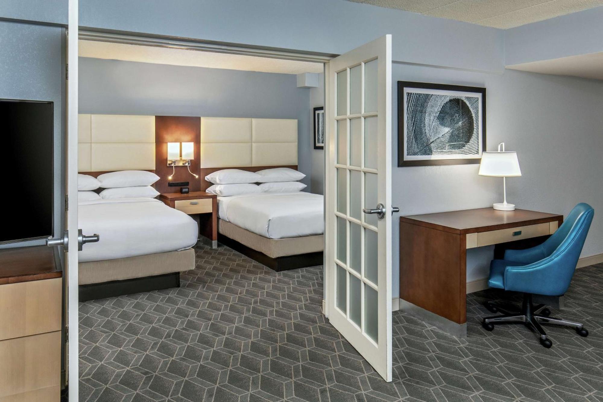מלון Doubletree By Hilton קולומביה מראה חיצוני תמונה